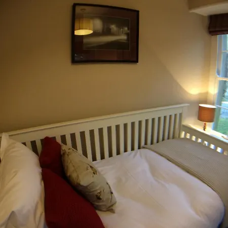 Holiday home Green Cottage, On Langcliffe Village Green Settle