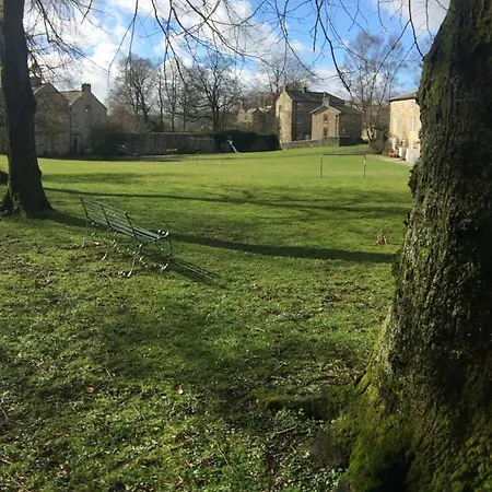 Holiday home Green Cottage, On Langcliffe Village Green Settle