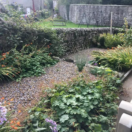 Holiday home Green Cottage, On Langcliffe Village Green Settle